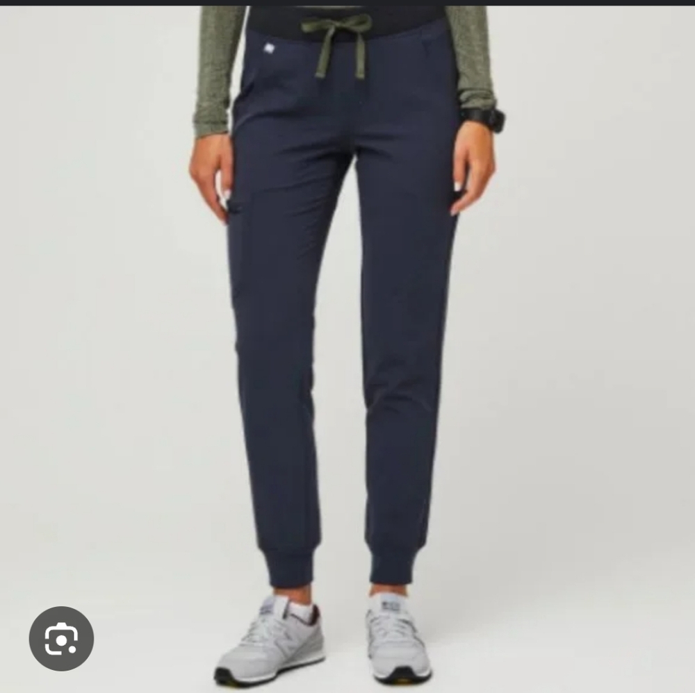 COPY - FIGS XXSP Quiet Navy Zamora Scrubs